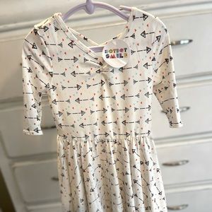 Dot Dot Smile Ballerina 3/4 Arrows